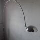 Lampadaire en arc design