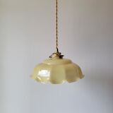 Opaline suspension