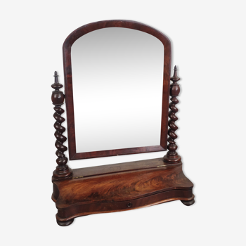 Mahogany dressing table mirror with compartment