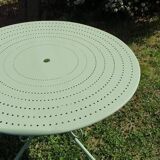 Table de jardin en fer forgé