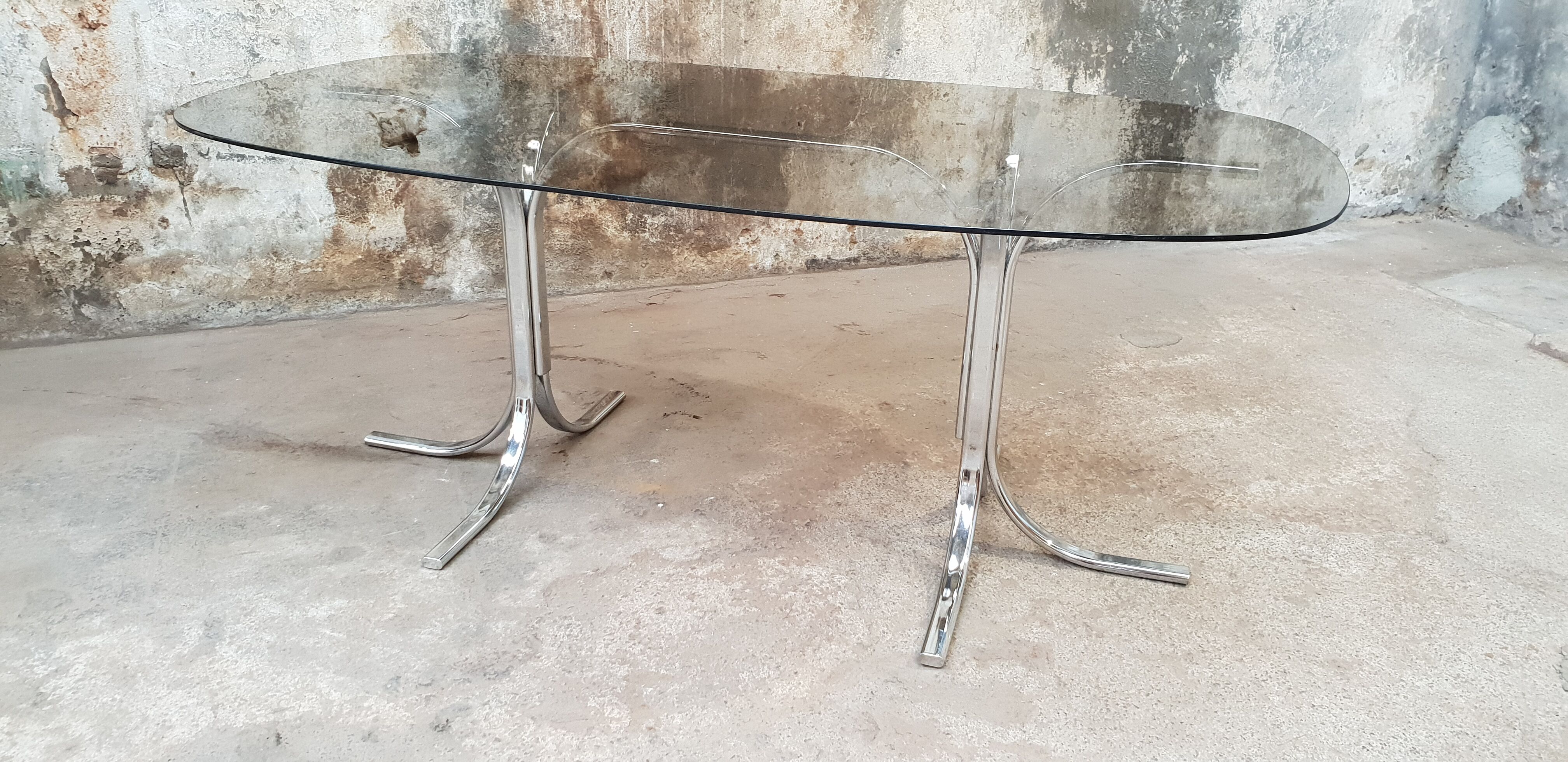 Table ovale en verre vintage