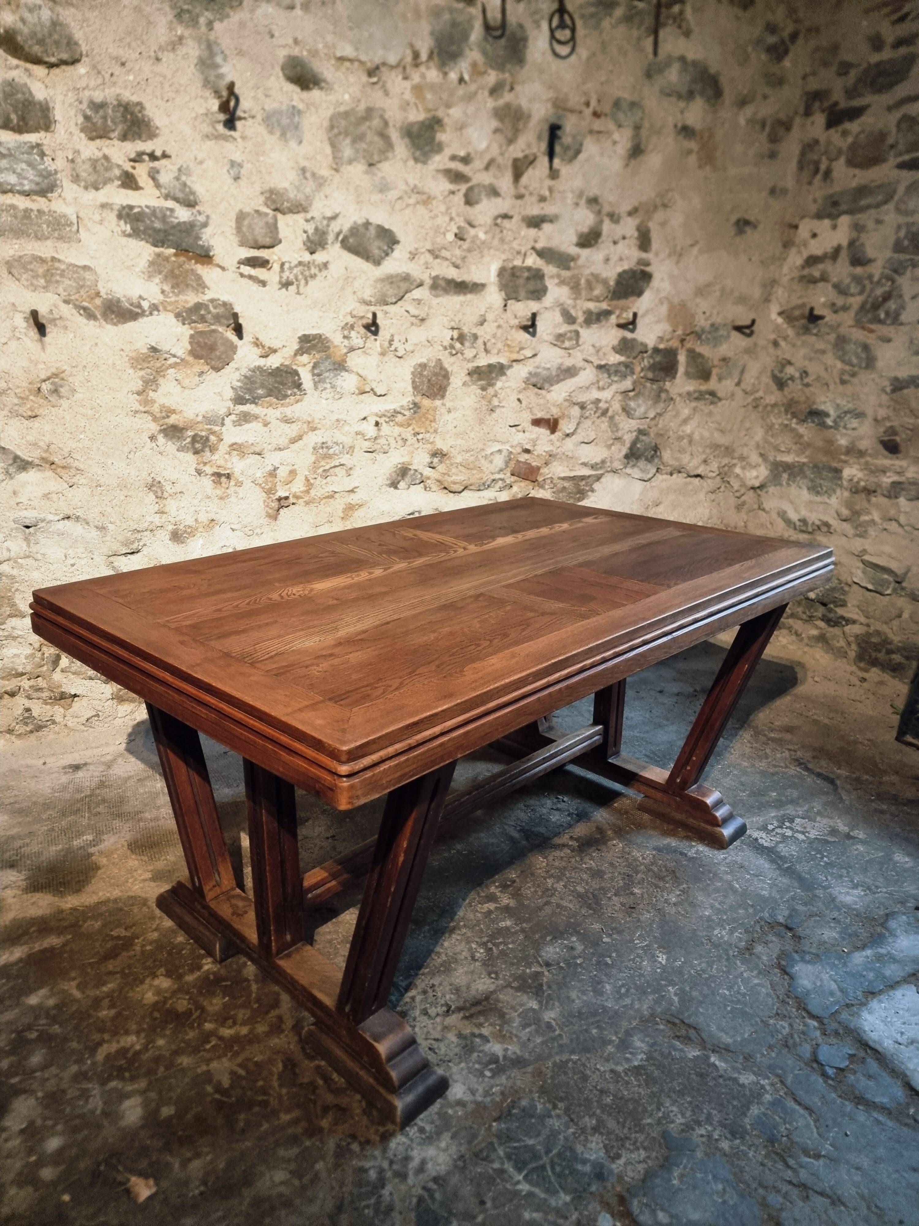French vintage table in solid oak, Arts & Crafts style, 1930s–1940s.