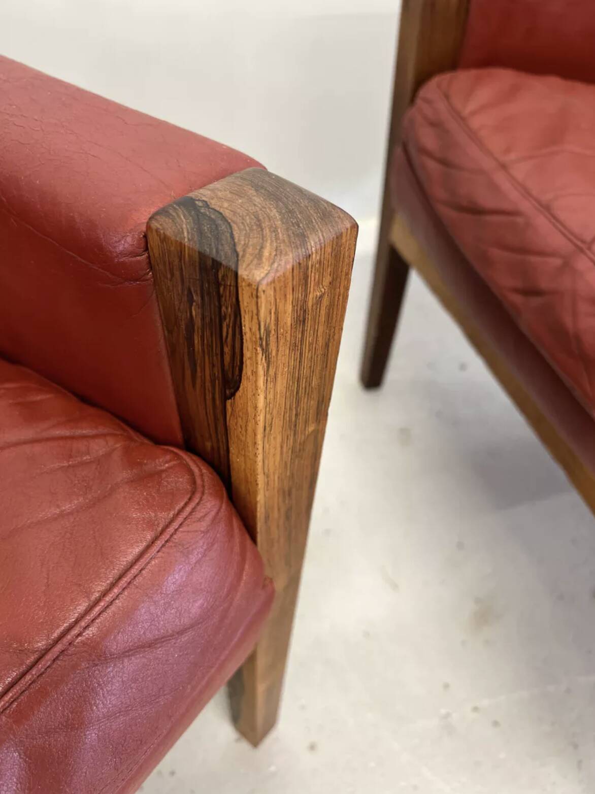 Vintage Danish Lounge Chairs In Rosewood And Leather. 1960s. 5