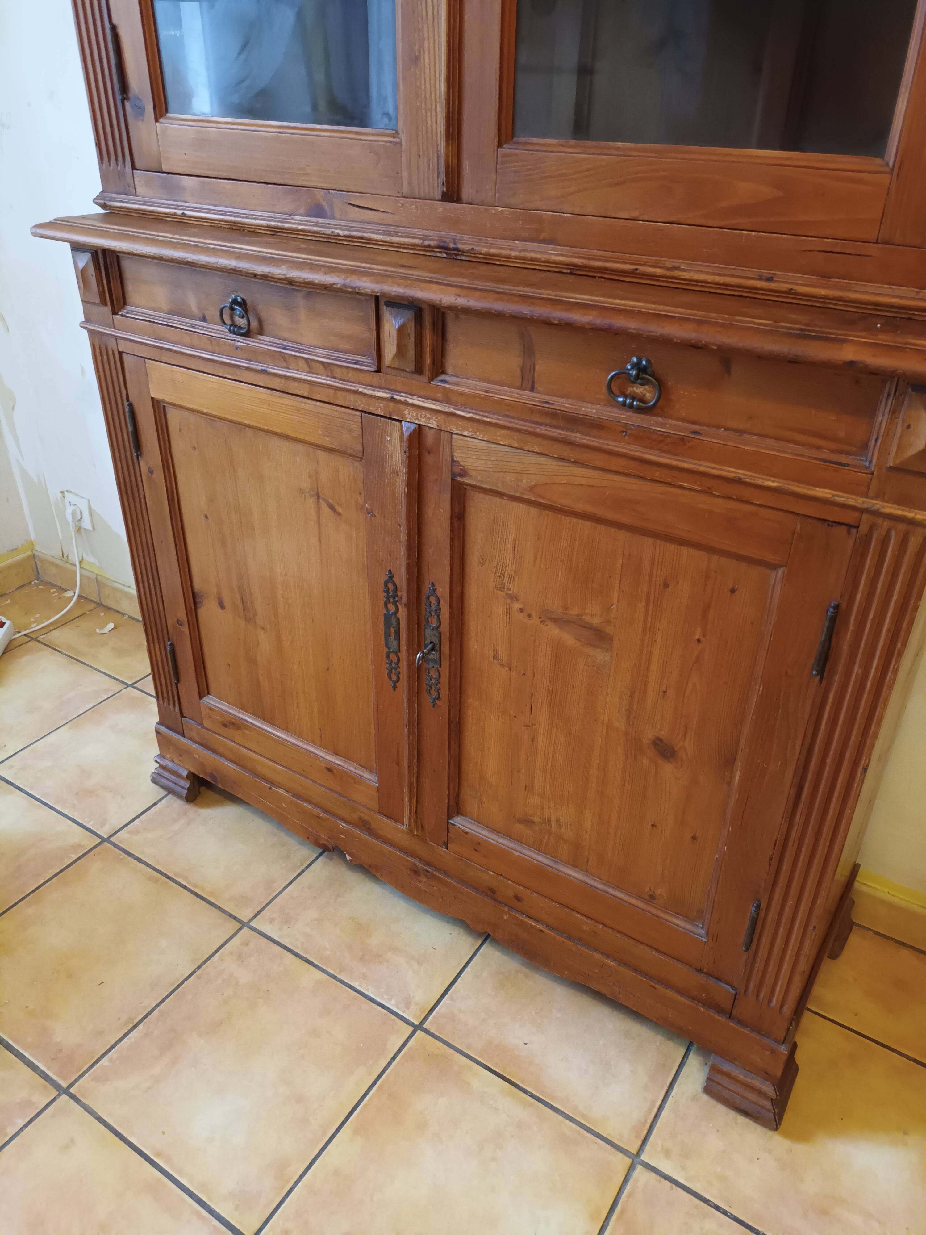 Old country style dresser