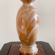 Large Chinese Qing (1644-1911) porcelain urn painted in faux-bois