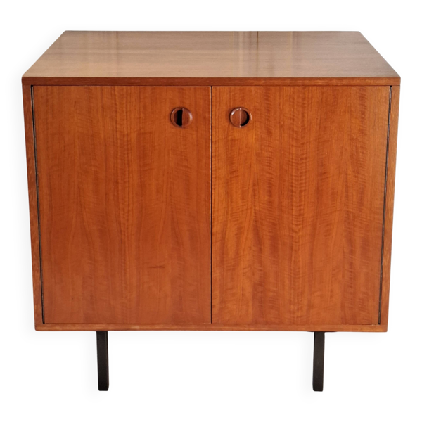 Buffet moderniste