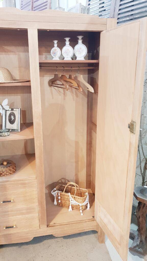 Vintage mirror cabinet