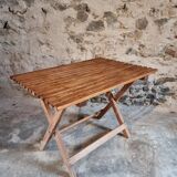 Vintage folding garden table in pine, mid-20th century.