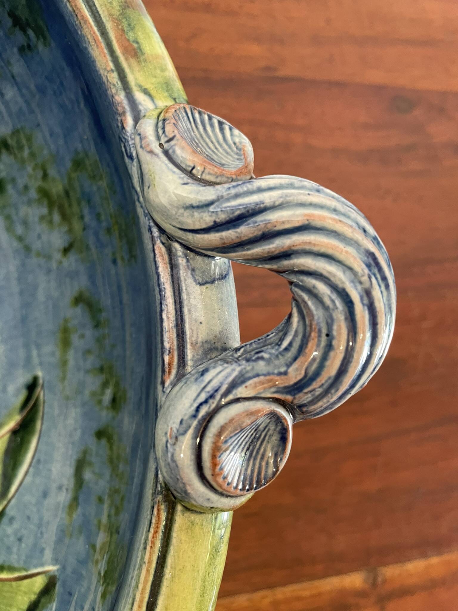 Large Dish with Handles in Handmade Ceramic - Hand-Painted Floral Decoration