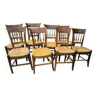 Série de 8 chaises en merisier massif paillées époque Directoire