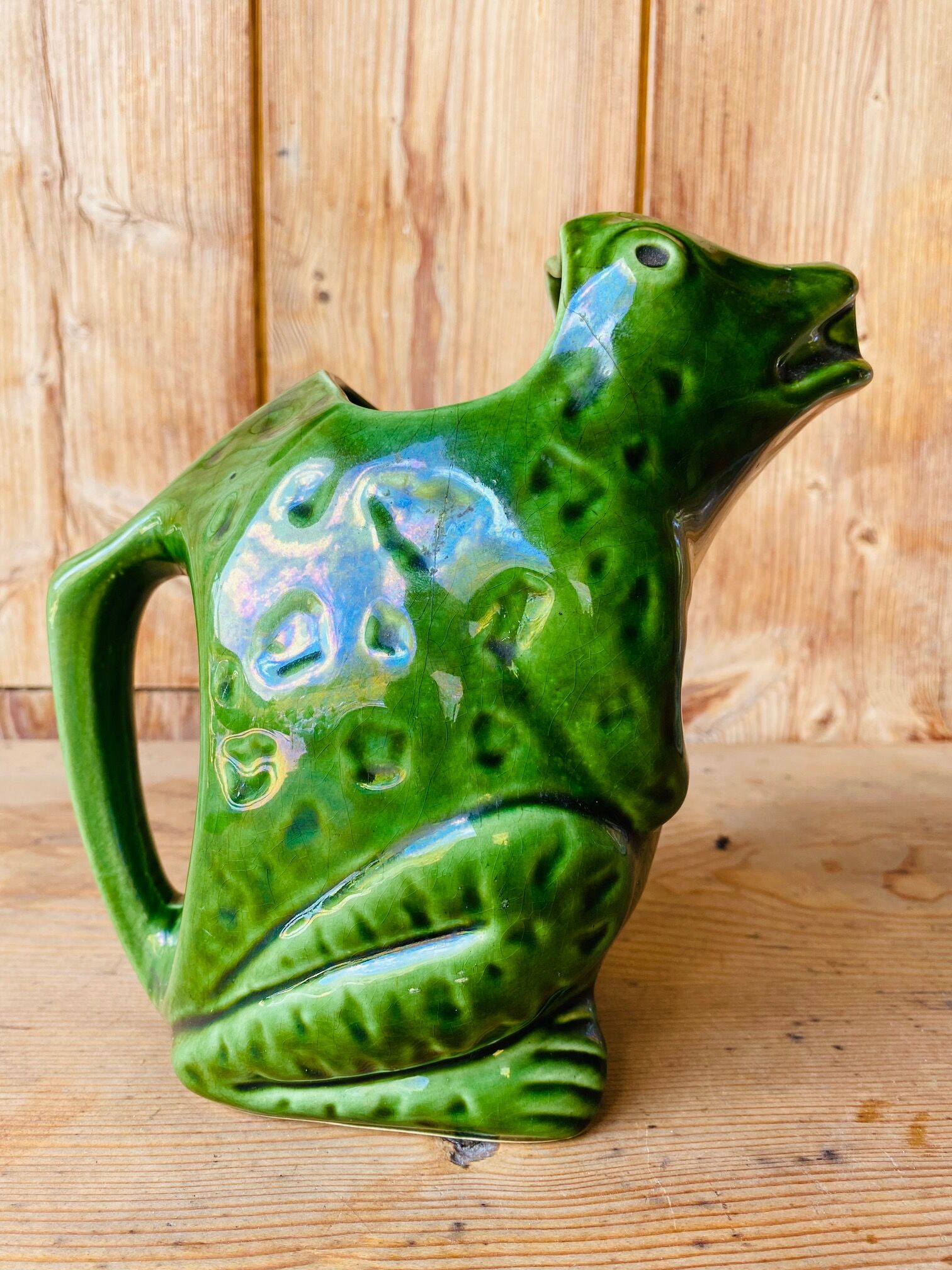 Pitcher frog guyot dijon Lheritier.