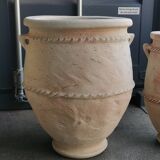 Tamgroute terracotta jar