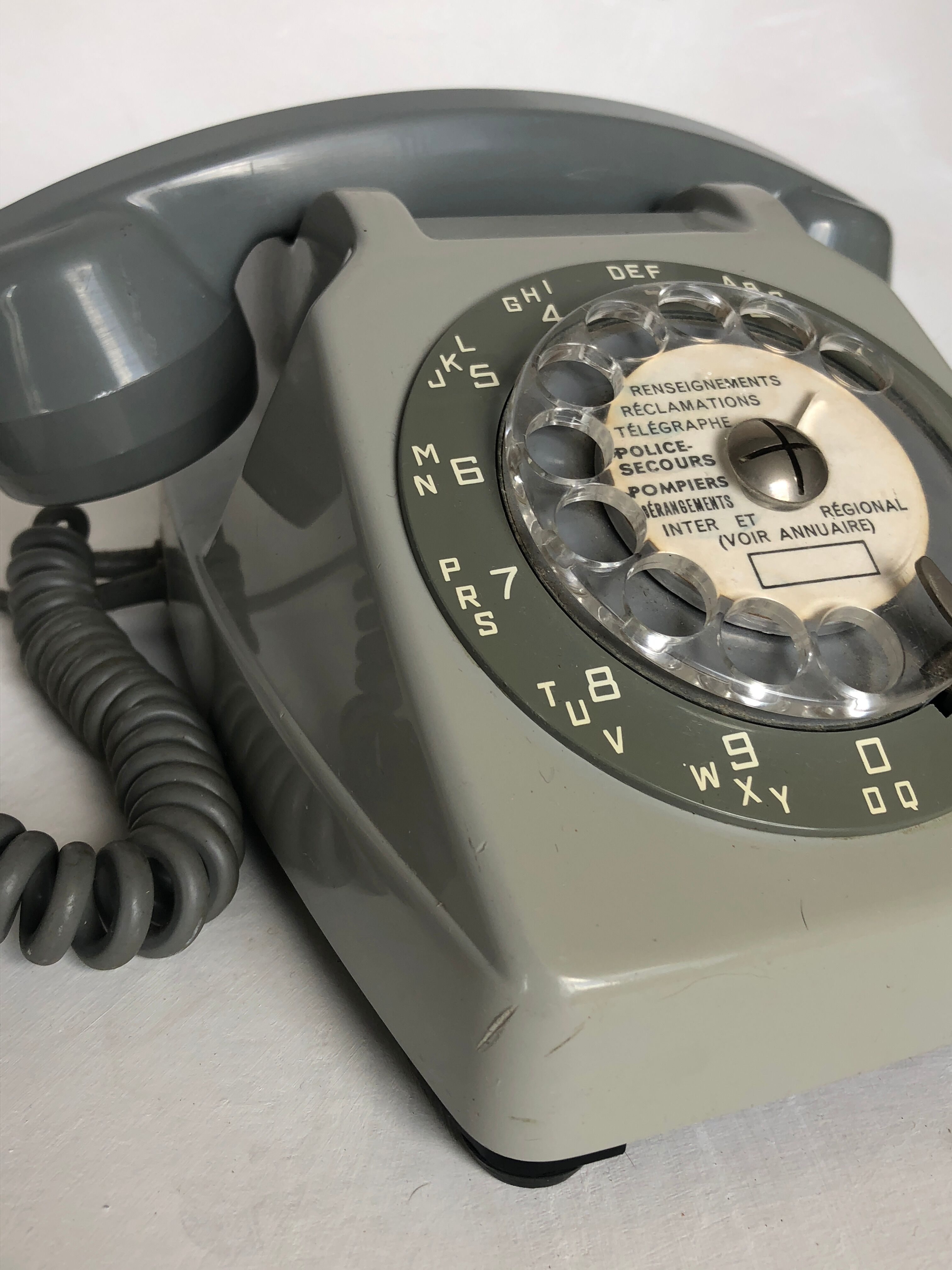 Phone handset two-tone gray mouse