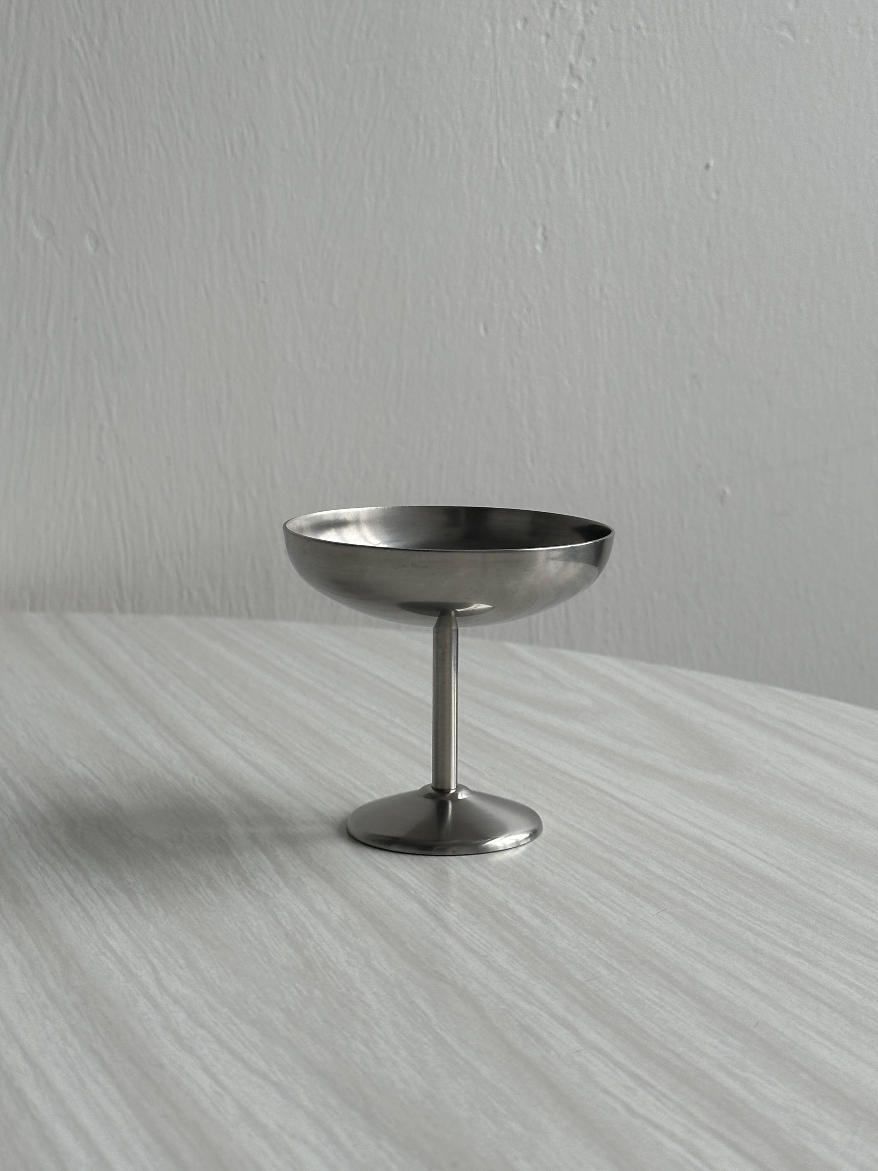 6 coupelles sur pied en inox style Letang Remy