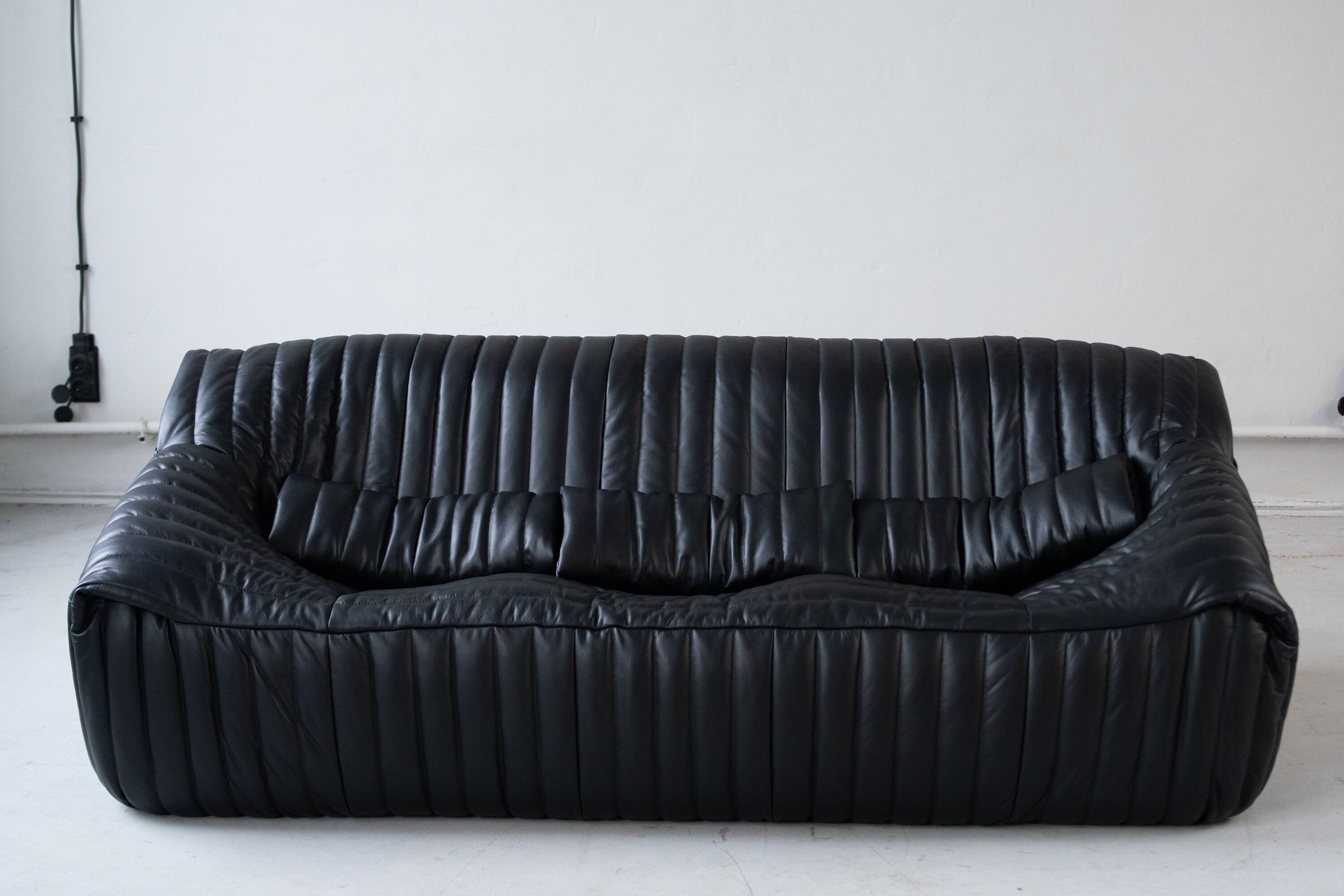 Black Leather Sandra Sofa Set by Annie Hieronimus for Ligne Roset, 1973, Set of 6