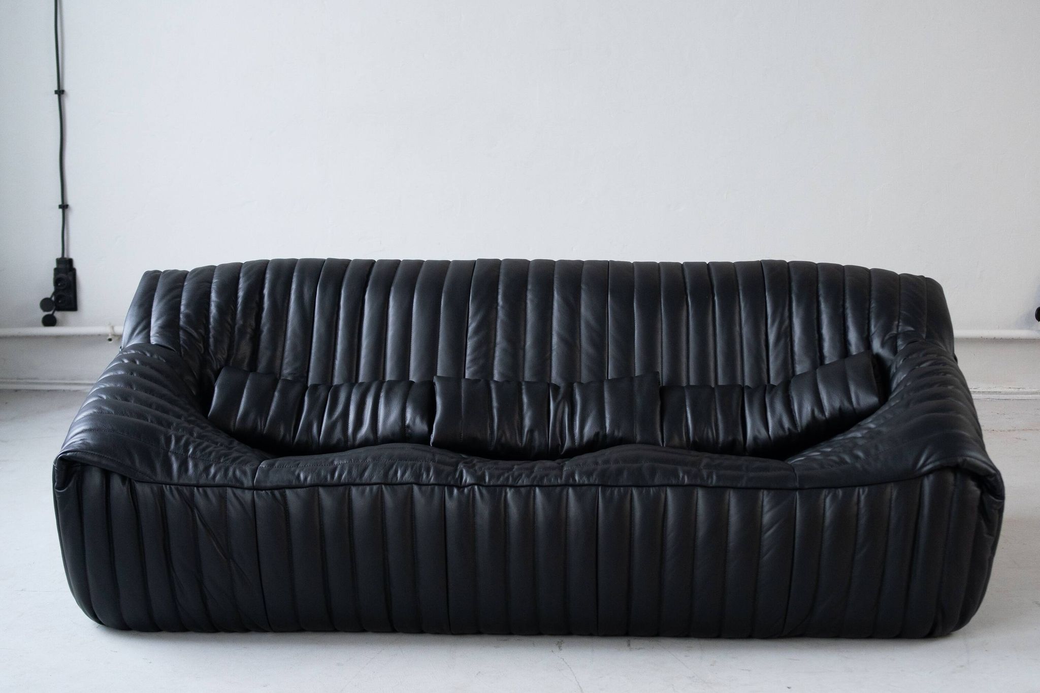 Black Leather Sandra Sofa Set by Annie Hieronimus for Ligne Roset, 1973, Set of 6