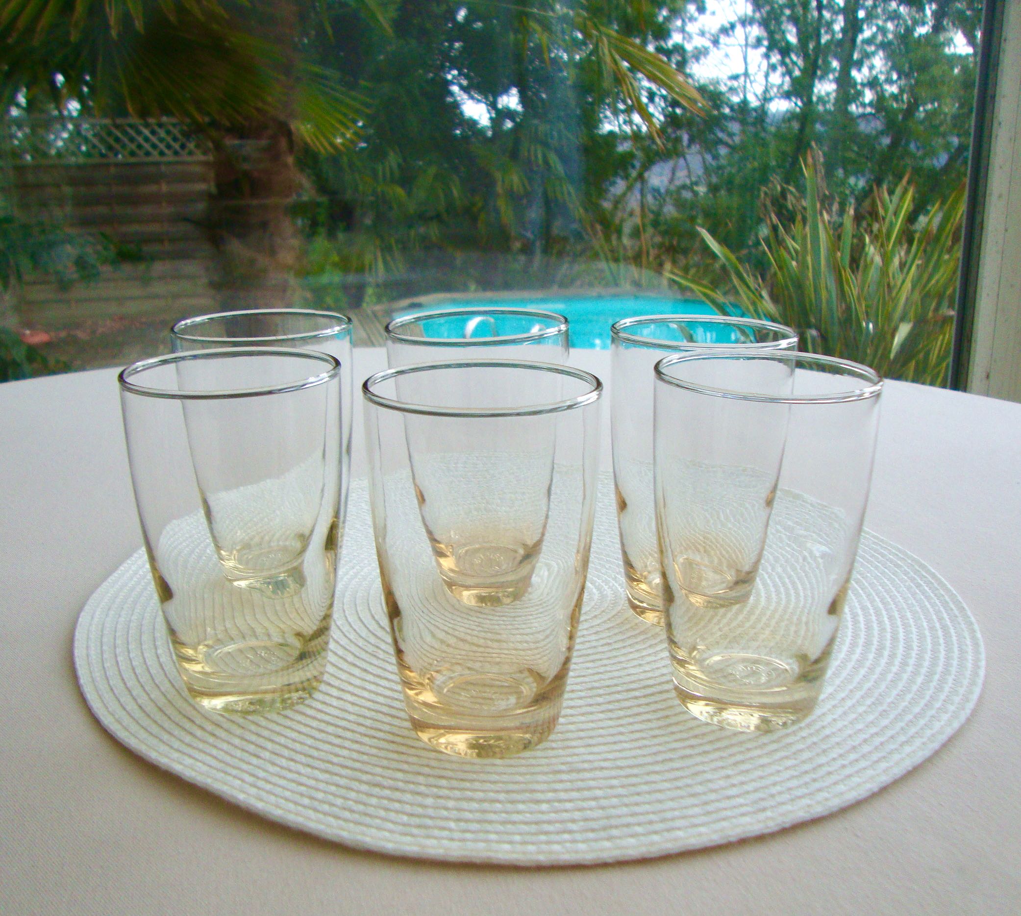 Set de 6 verres à eau jaunes vintage
