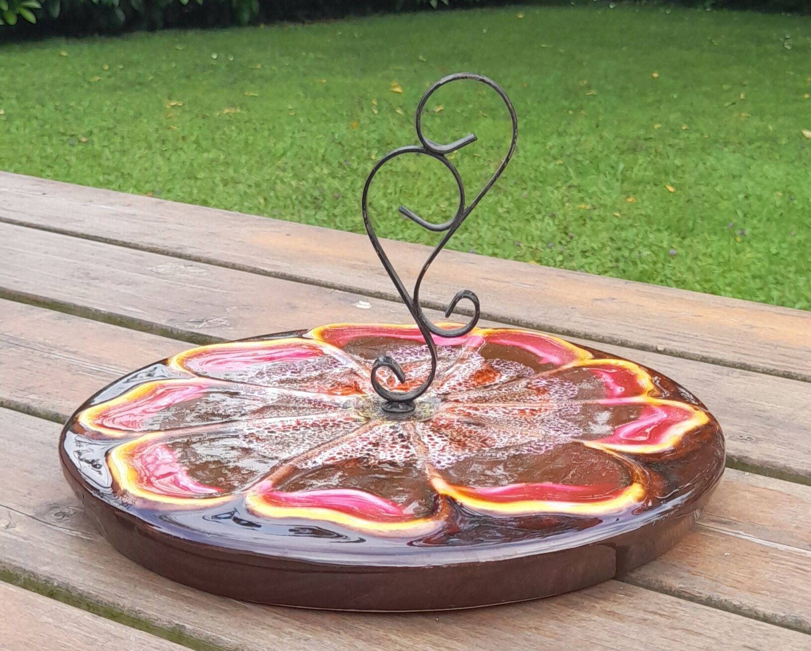 Cheese platter, flower pattern, signed Vallauris