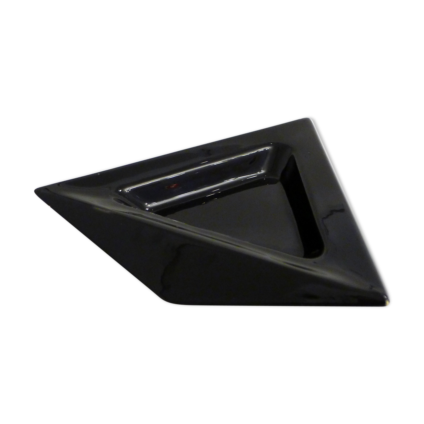 Black triangular trinket bowl