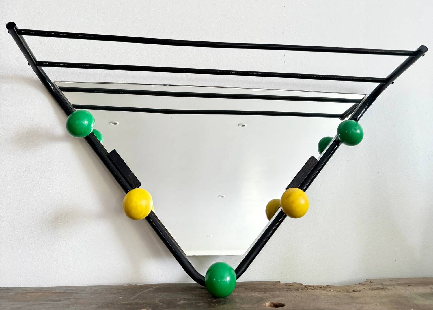 Porte manteau mural boules vintage