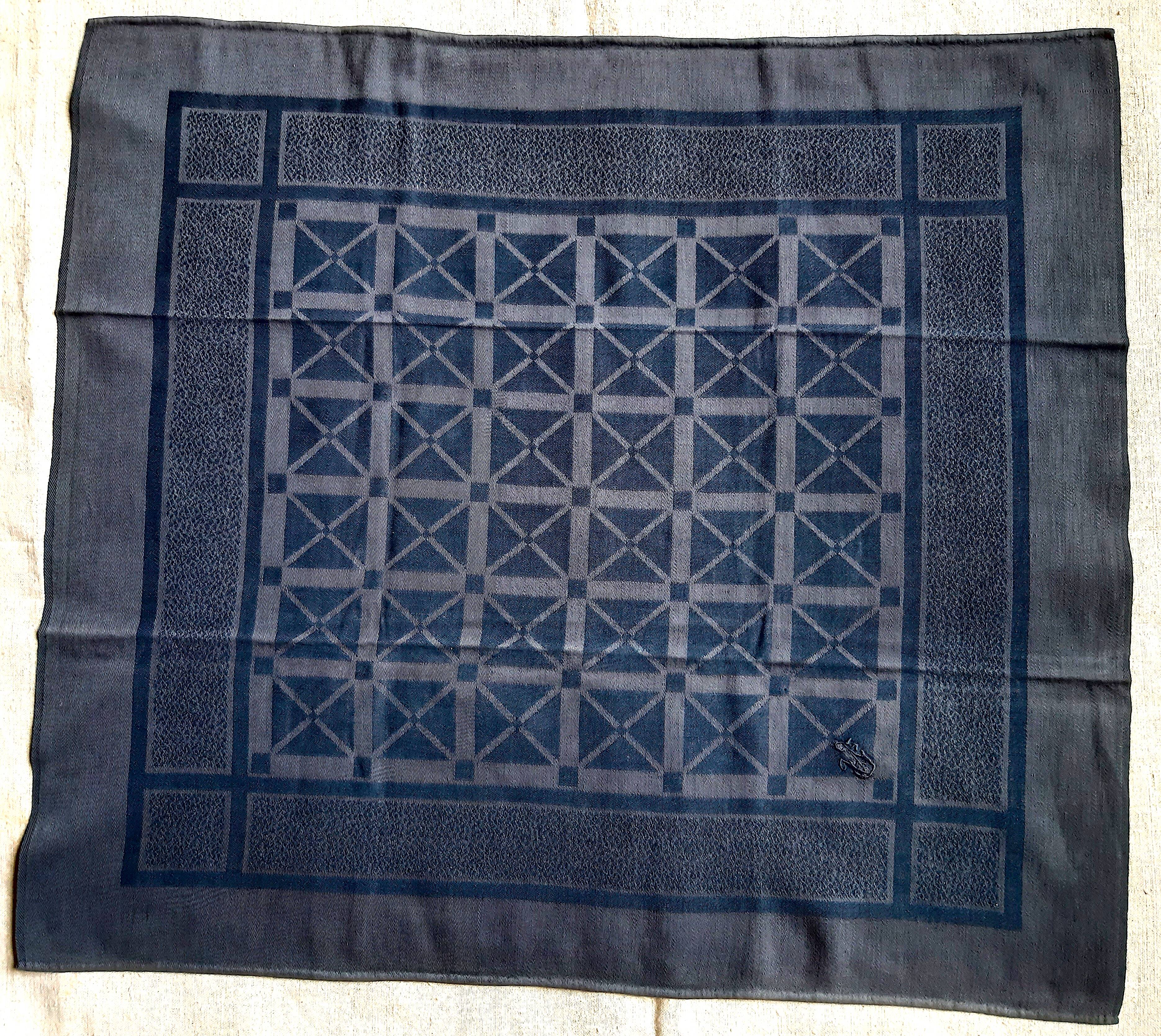 JV monogrammed navy blue checkered table service