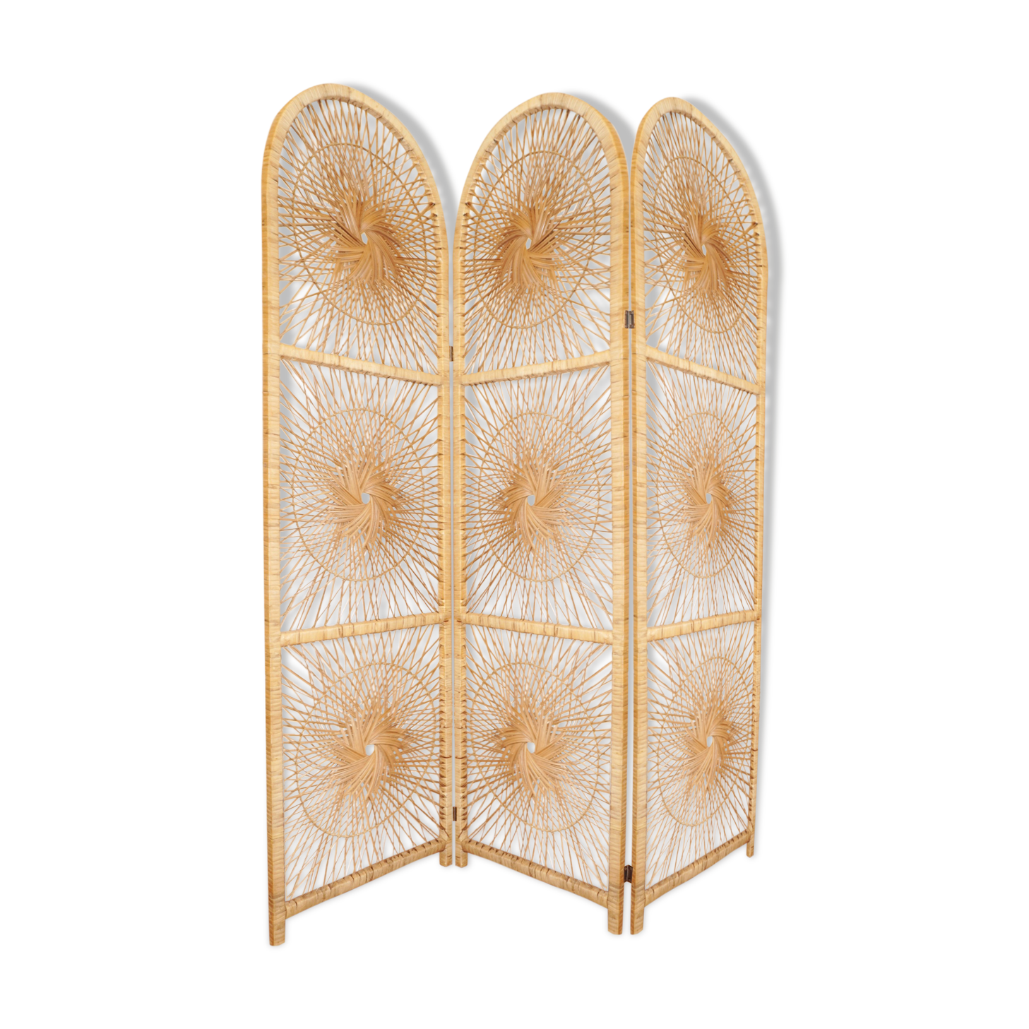 Rattan peacock screen