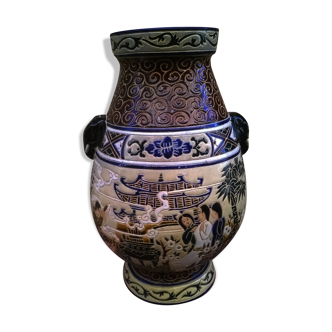 Asian vase