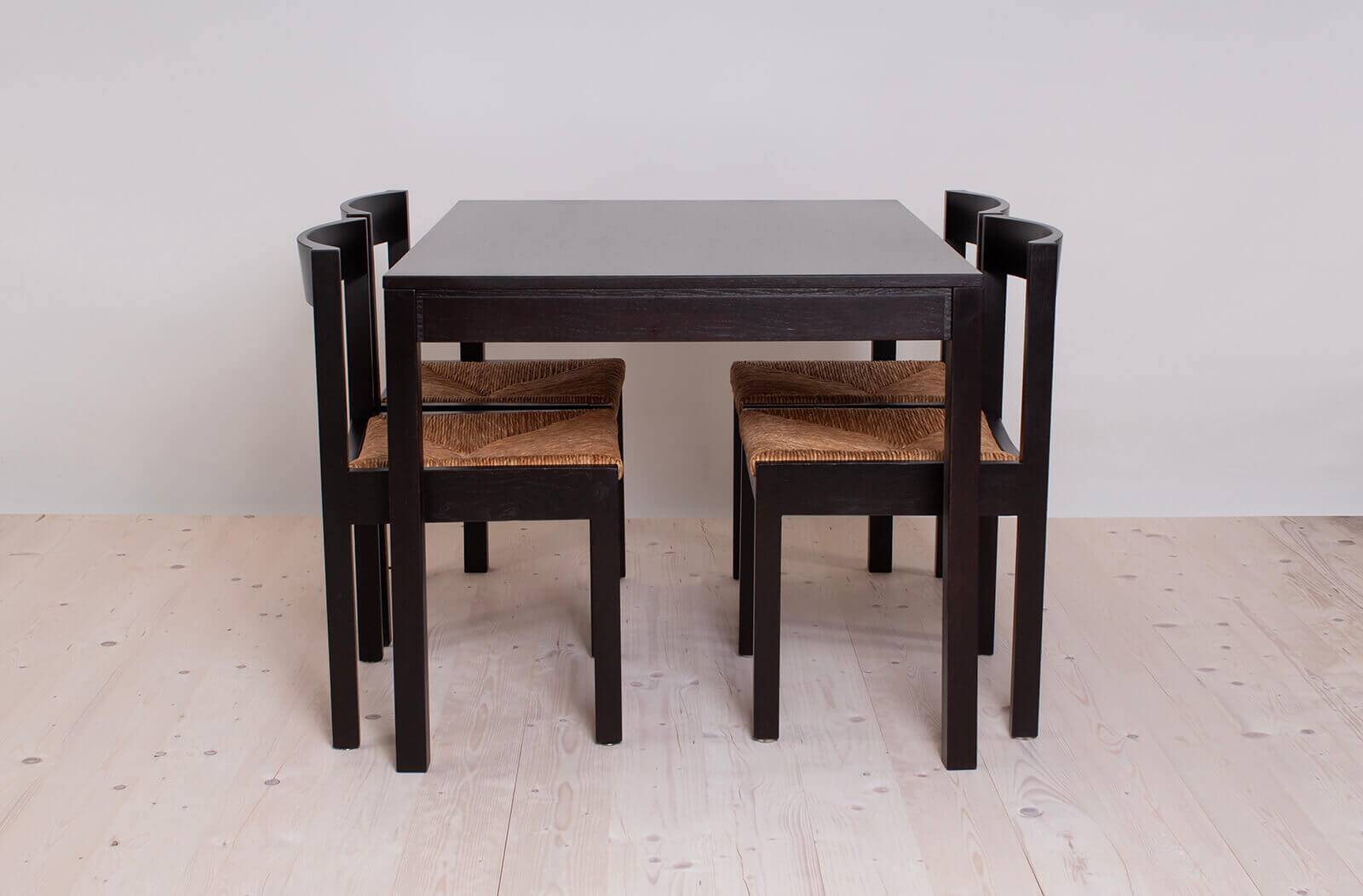 Vintage dining set, 4 chairs, extendable dining table, rope seating, 1970s