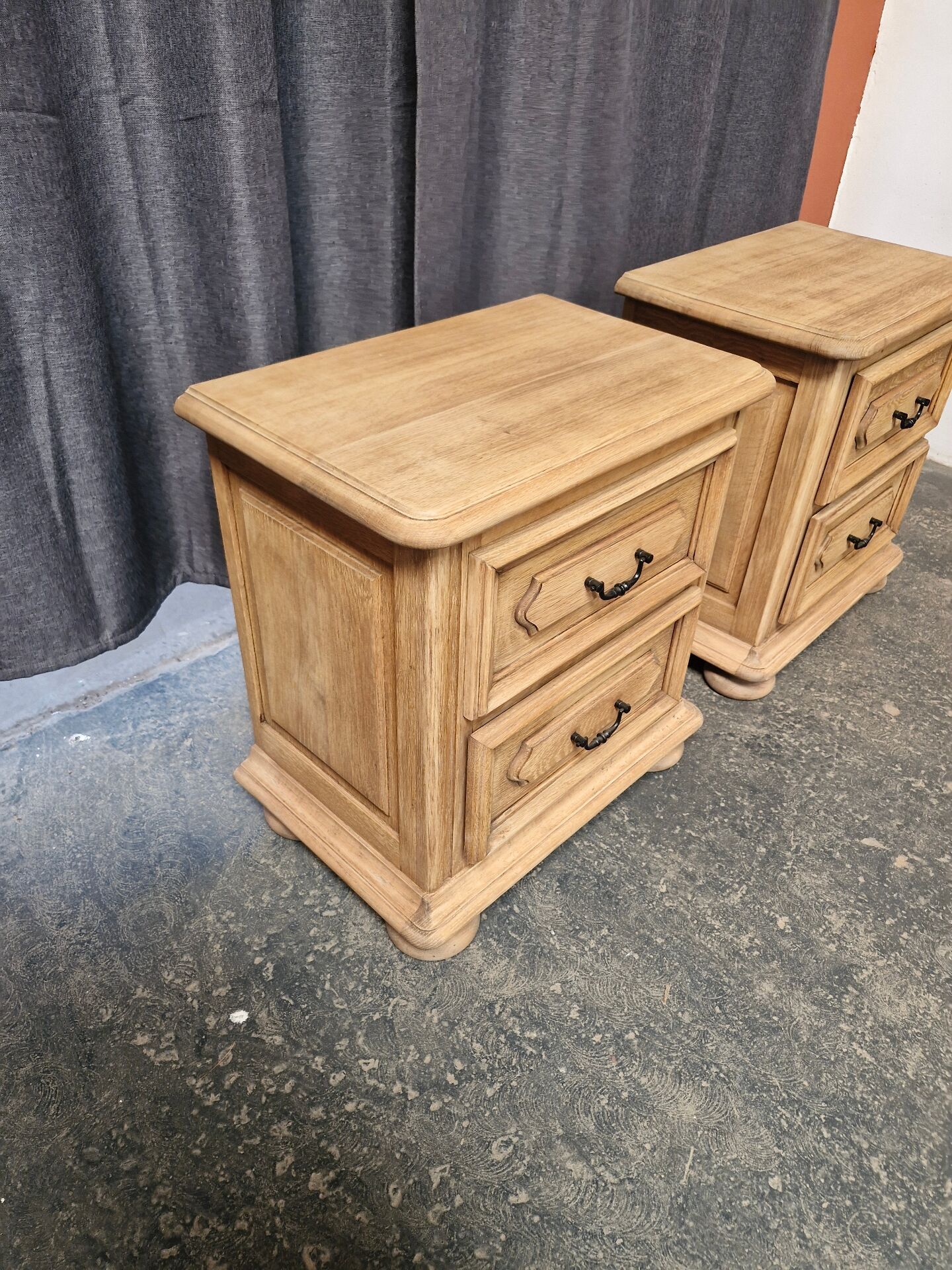 Bedside table