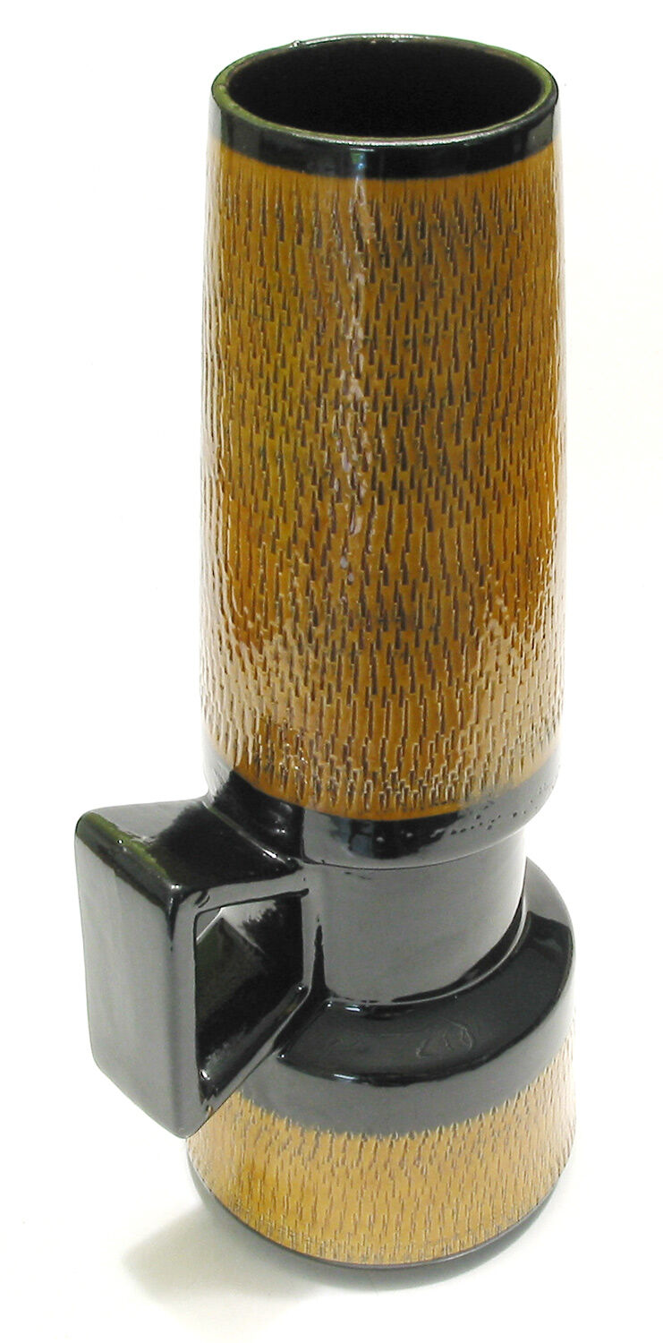 Modernist vase west germany by bay keramik