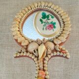 Hand or hanging mirror kitsch shells