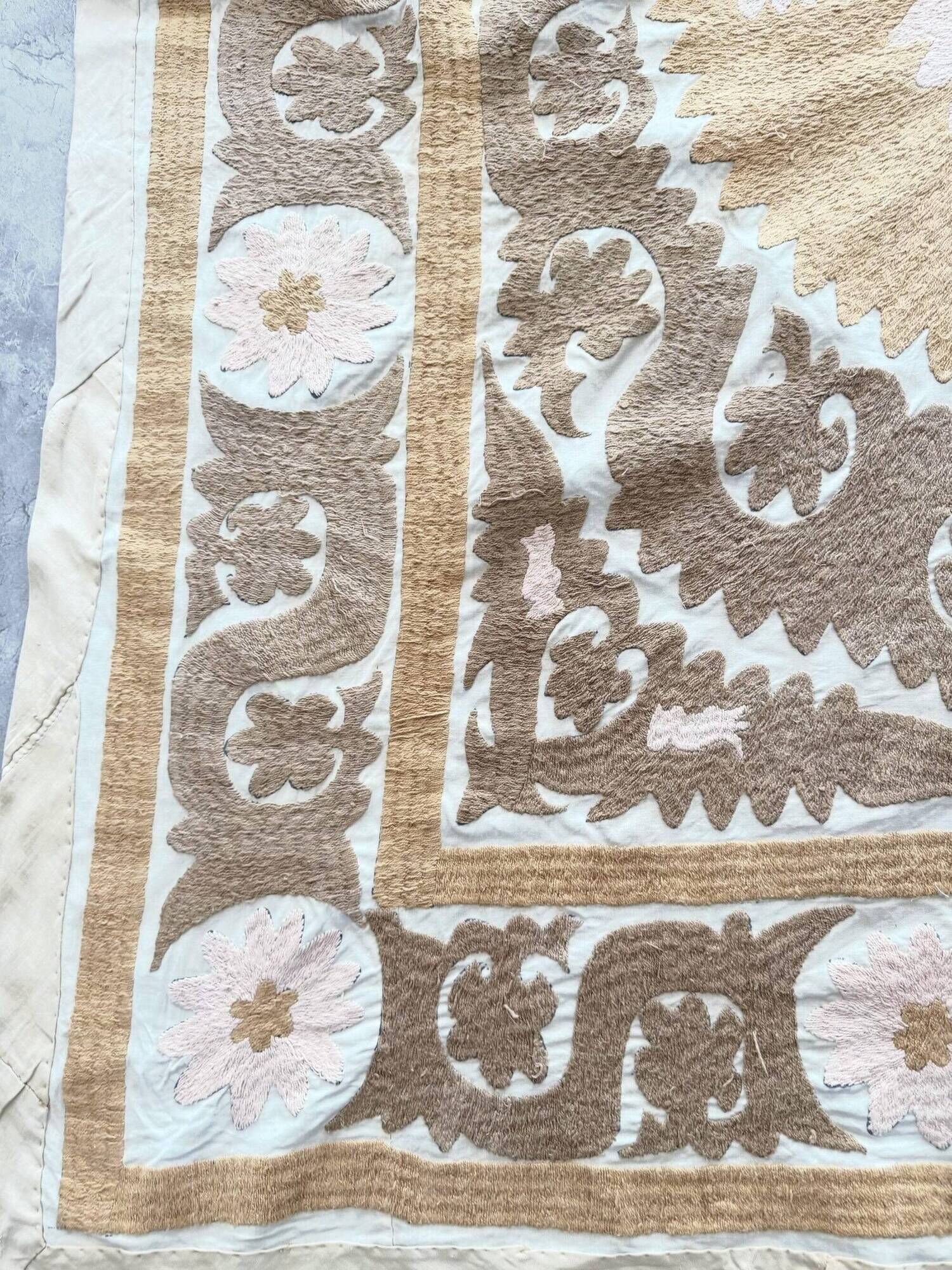 Vintage hand-embroidered tablecloth 136x158 cm