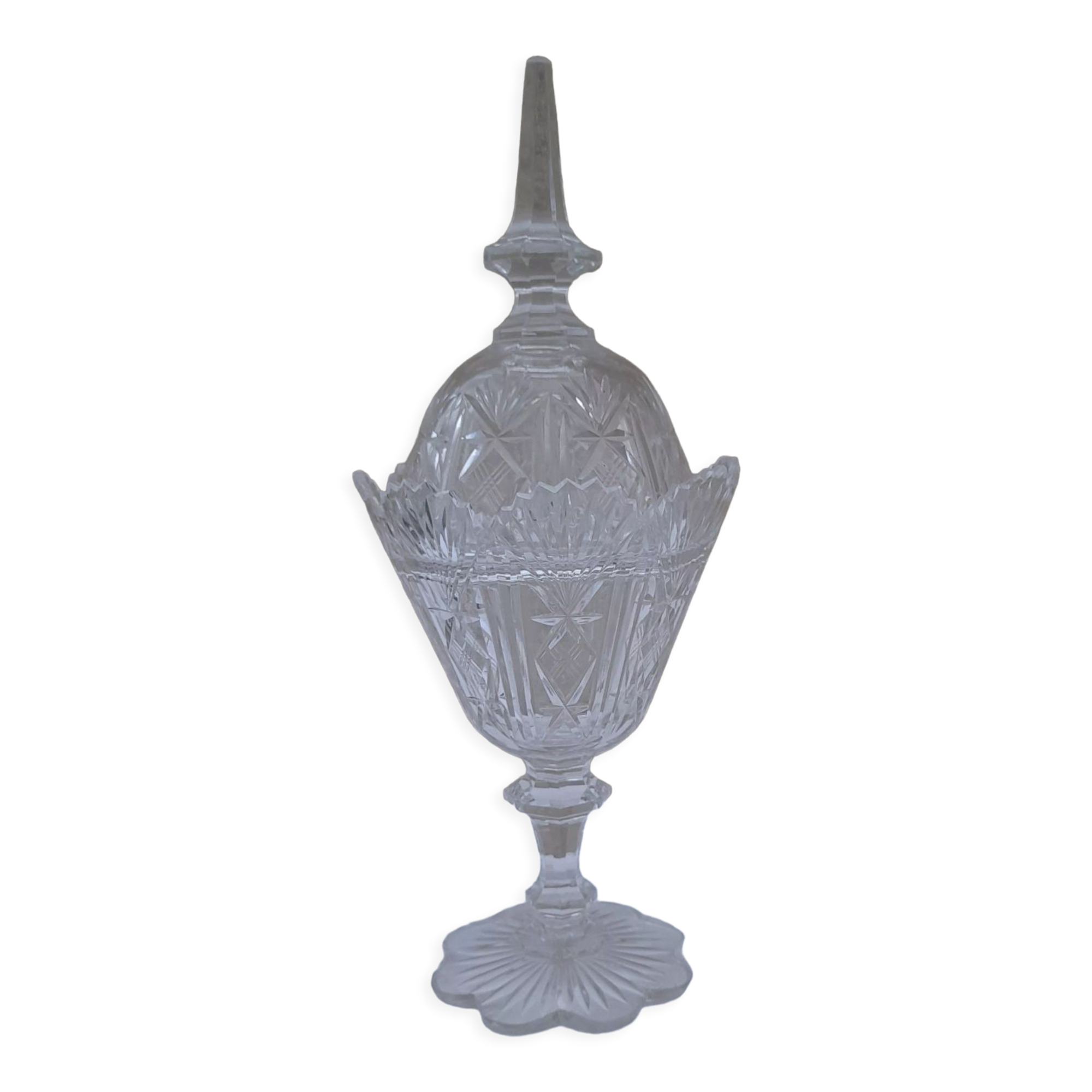 Bohemian cut crystal dredder