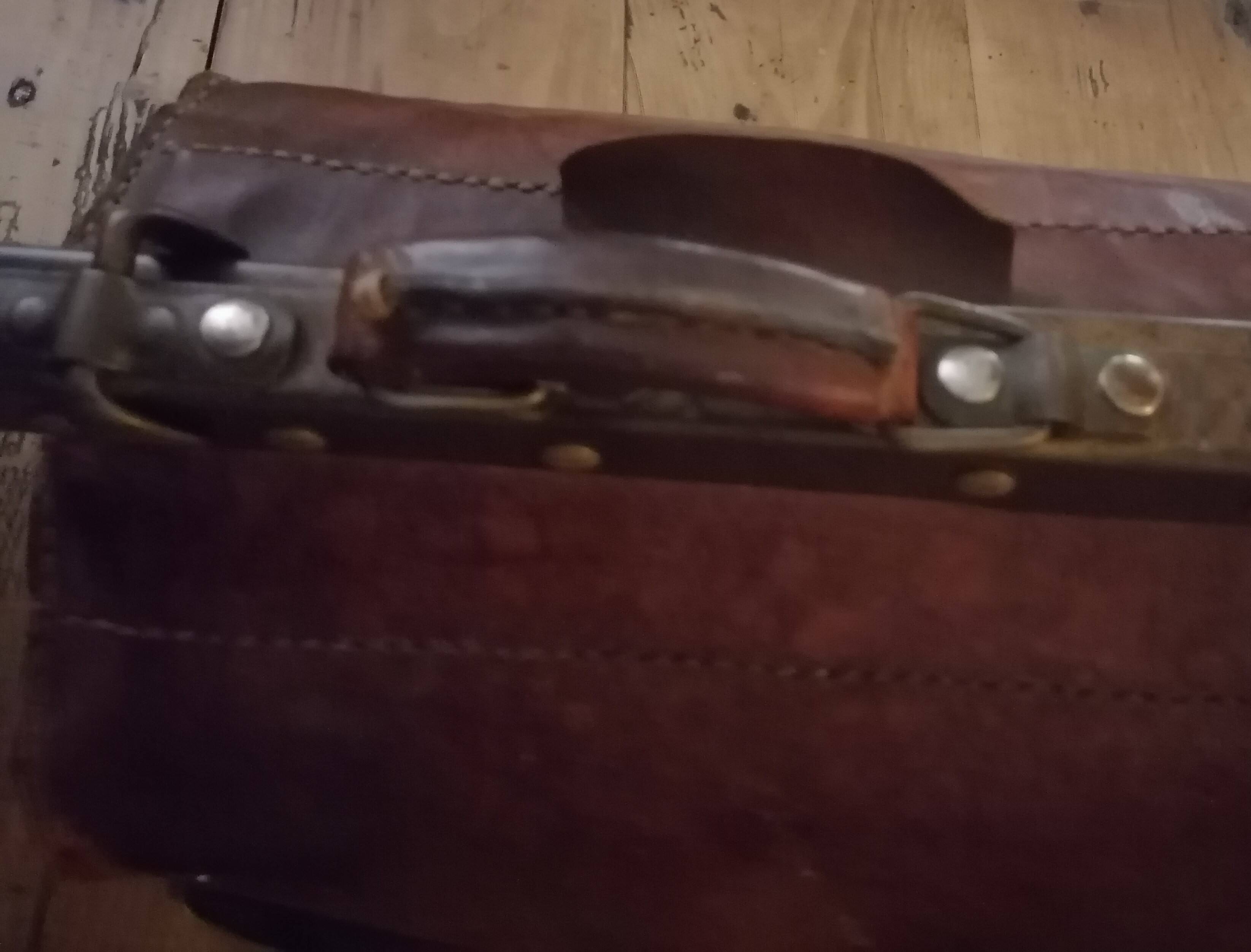 Leather doctor's bag