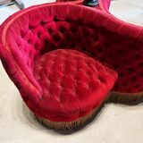 Indiscreet in red velvet and gilded wood from the Napoleon III period