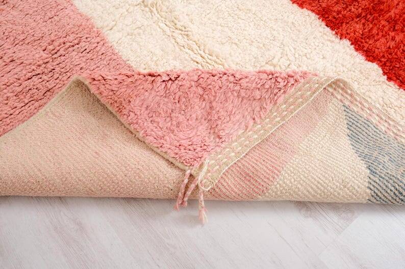 Tapis en laine naturelle fait main artisanal taille 140/240 cm