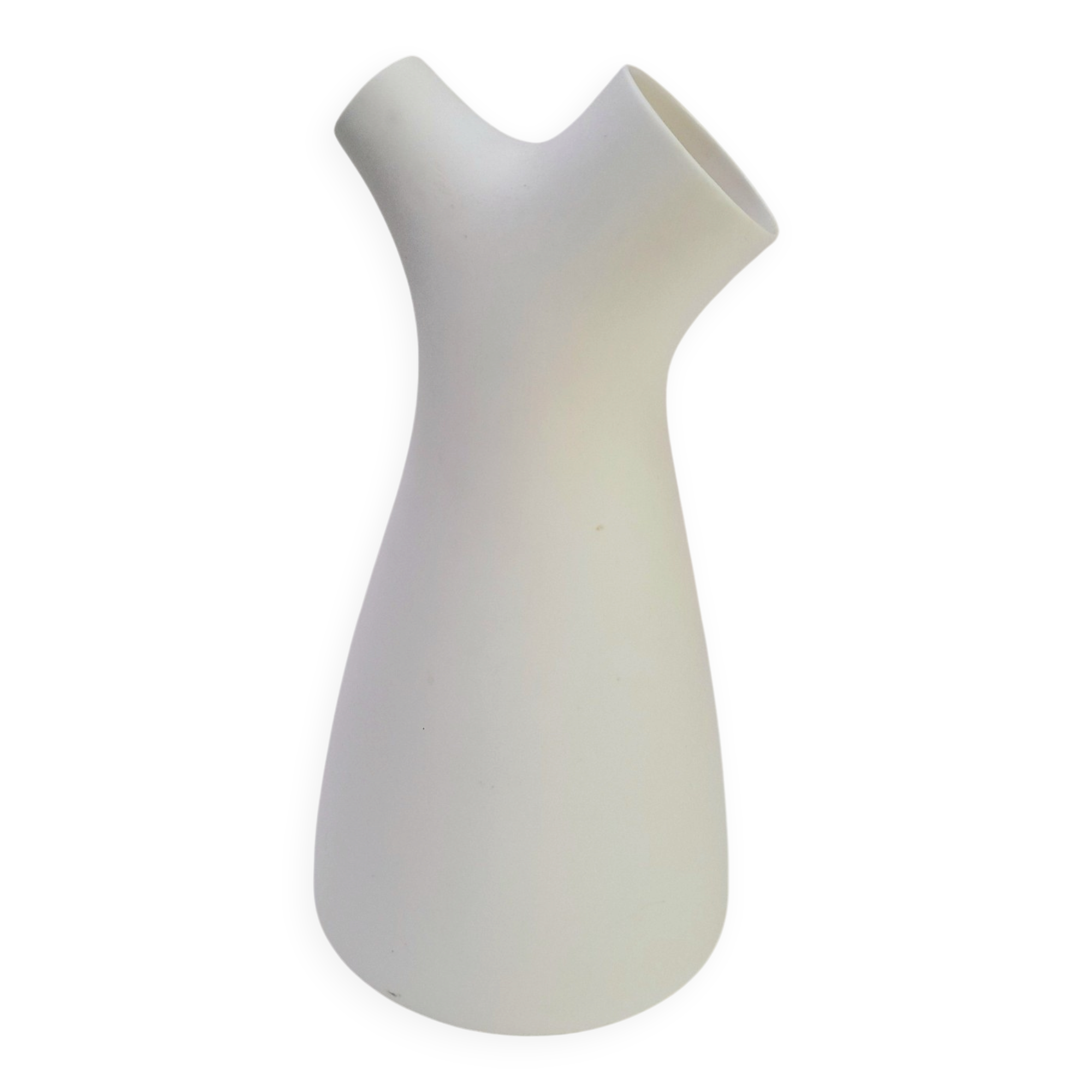 Very beautiful Flow carafe or vase by Muuto.
