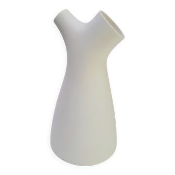 Très belle carafe ou vase Flow de Muuto