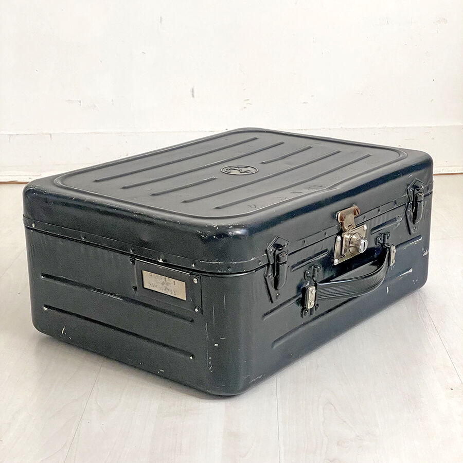 Valise métallique de matelot de la marine nationale