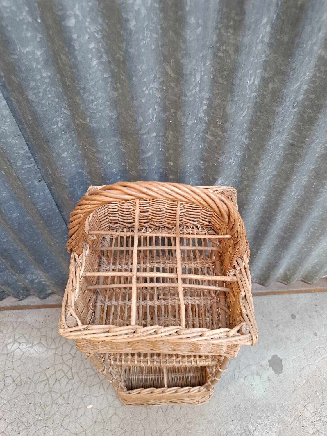 Vintage wicker bar basket bottle holder