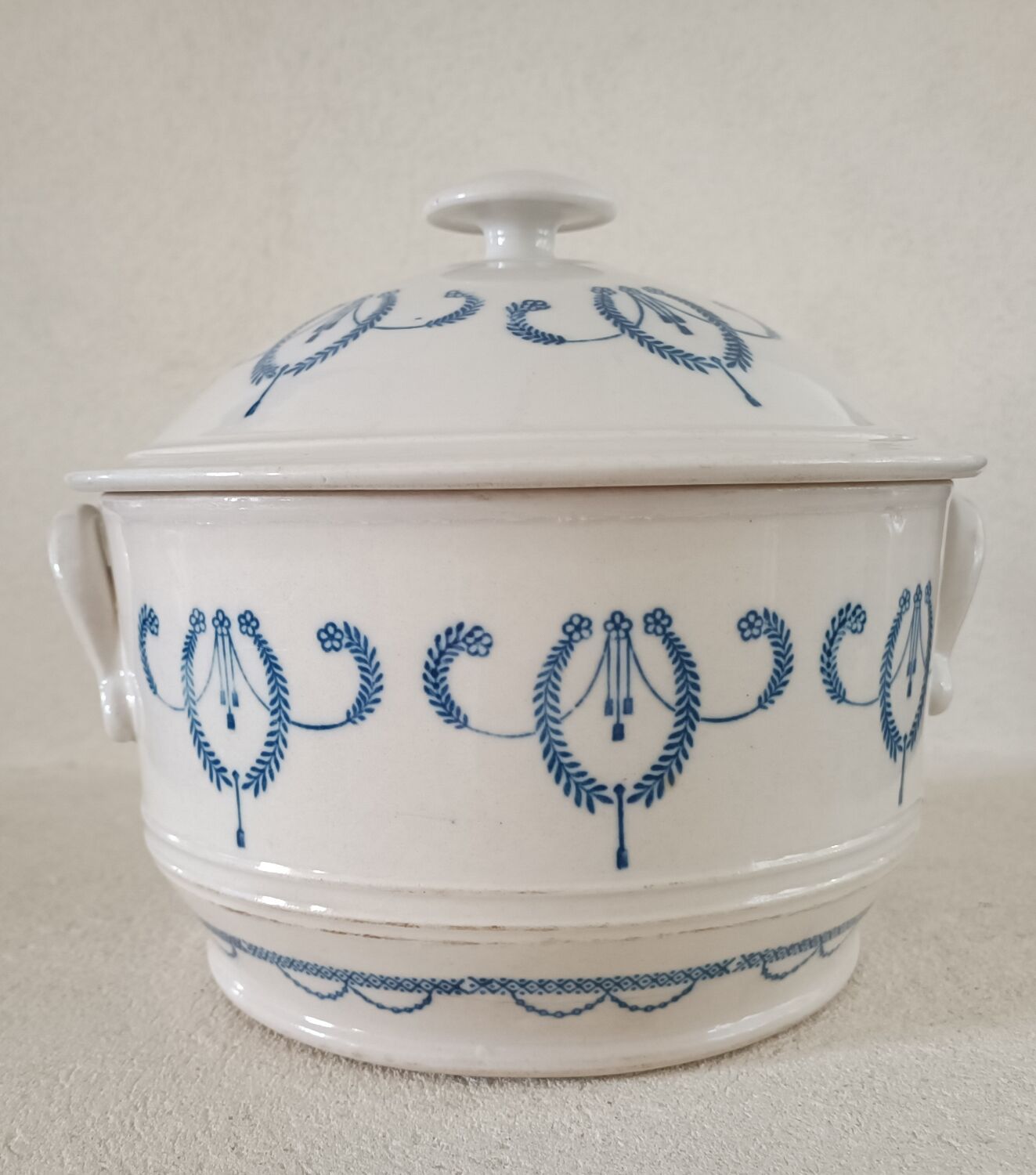 Ceramic tureen from Saint-Uze