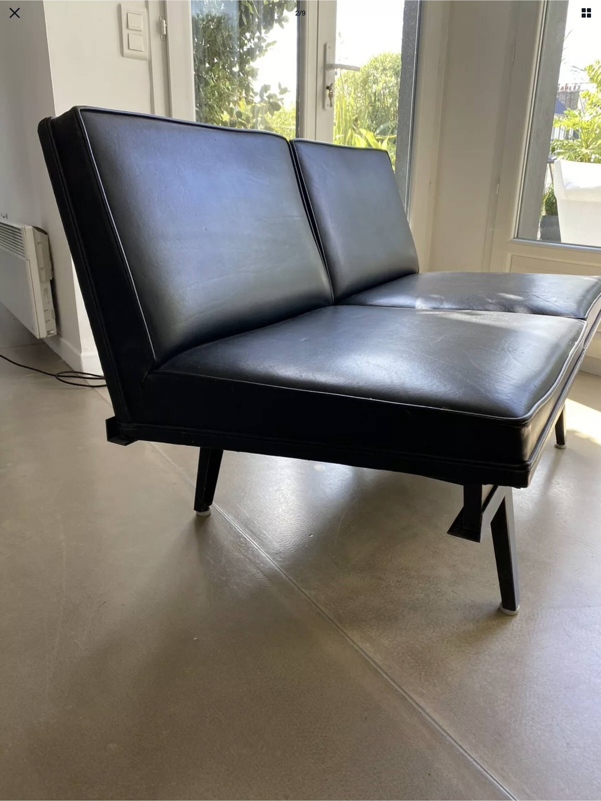 Georges Nelson leather sofa