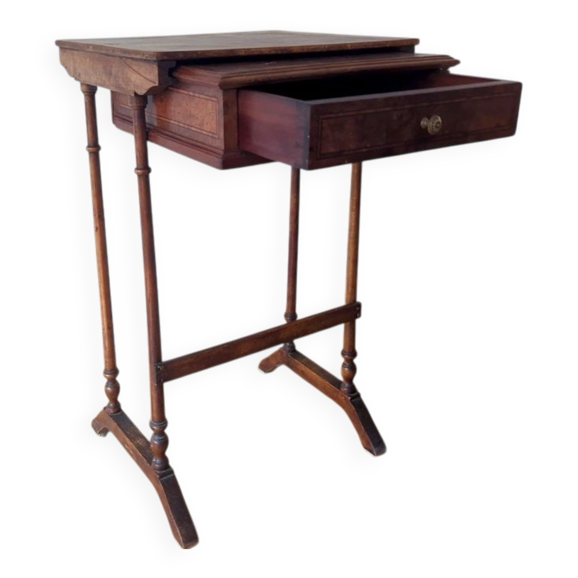 Small antique work table in elm burl – solid wood – drawer