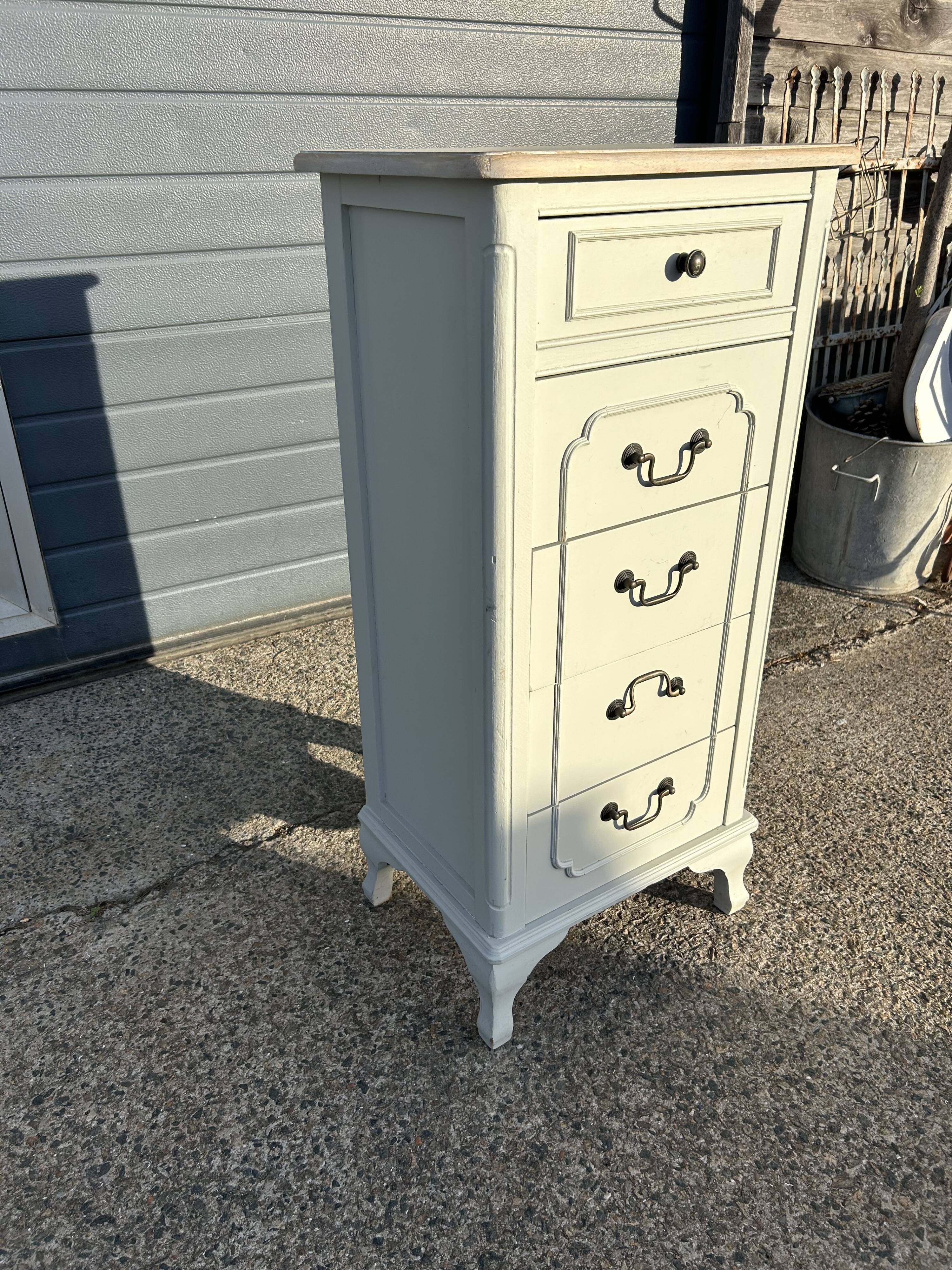 Chiffonnier commode tour de rangement