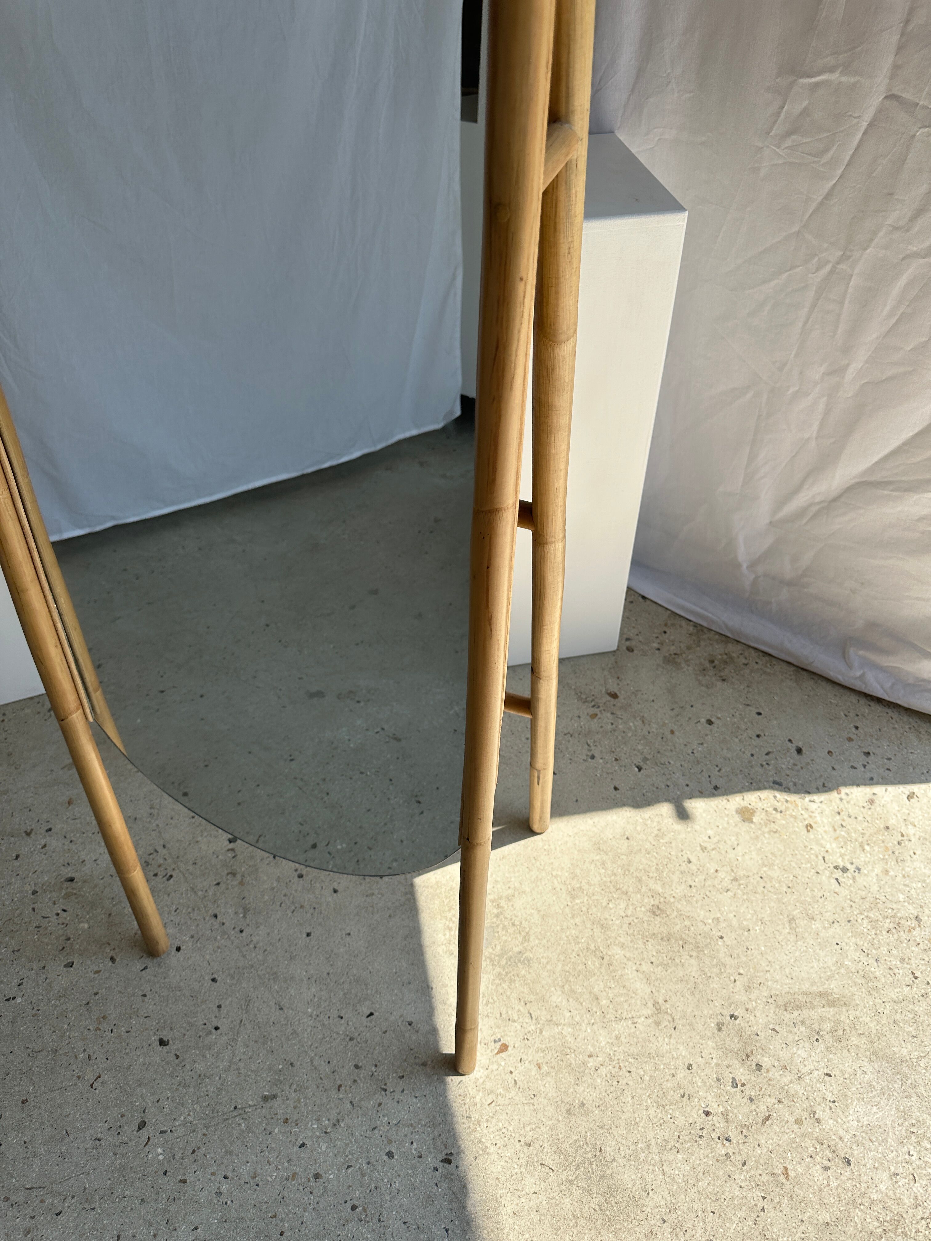 Floor mirror in bamboo and rattan H:1m80