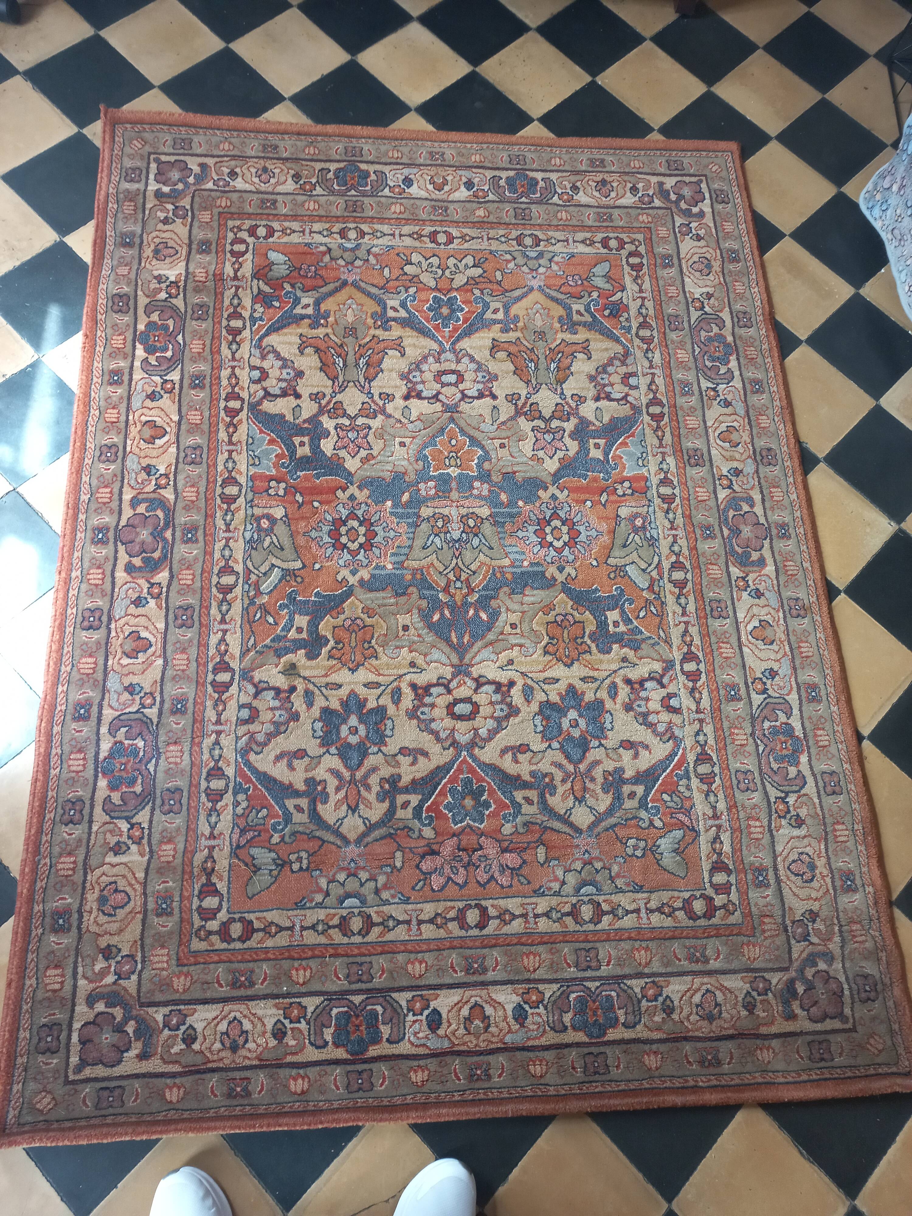 Pure wool carpet