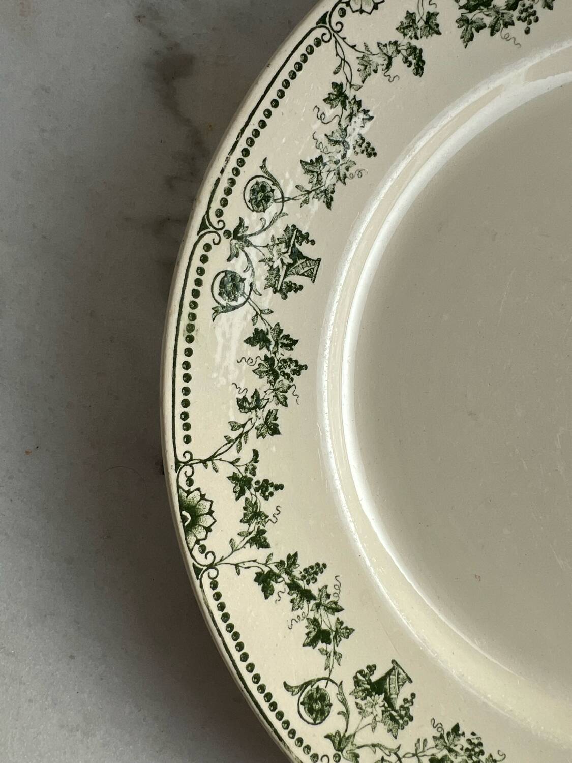 Assiette Badonviller, collection Champagne