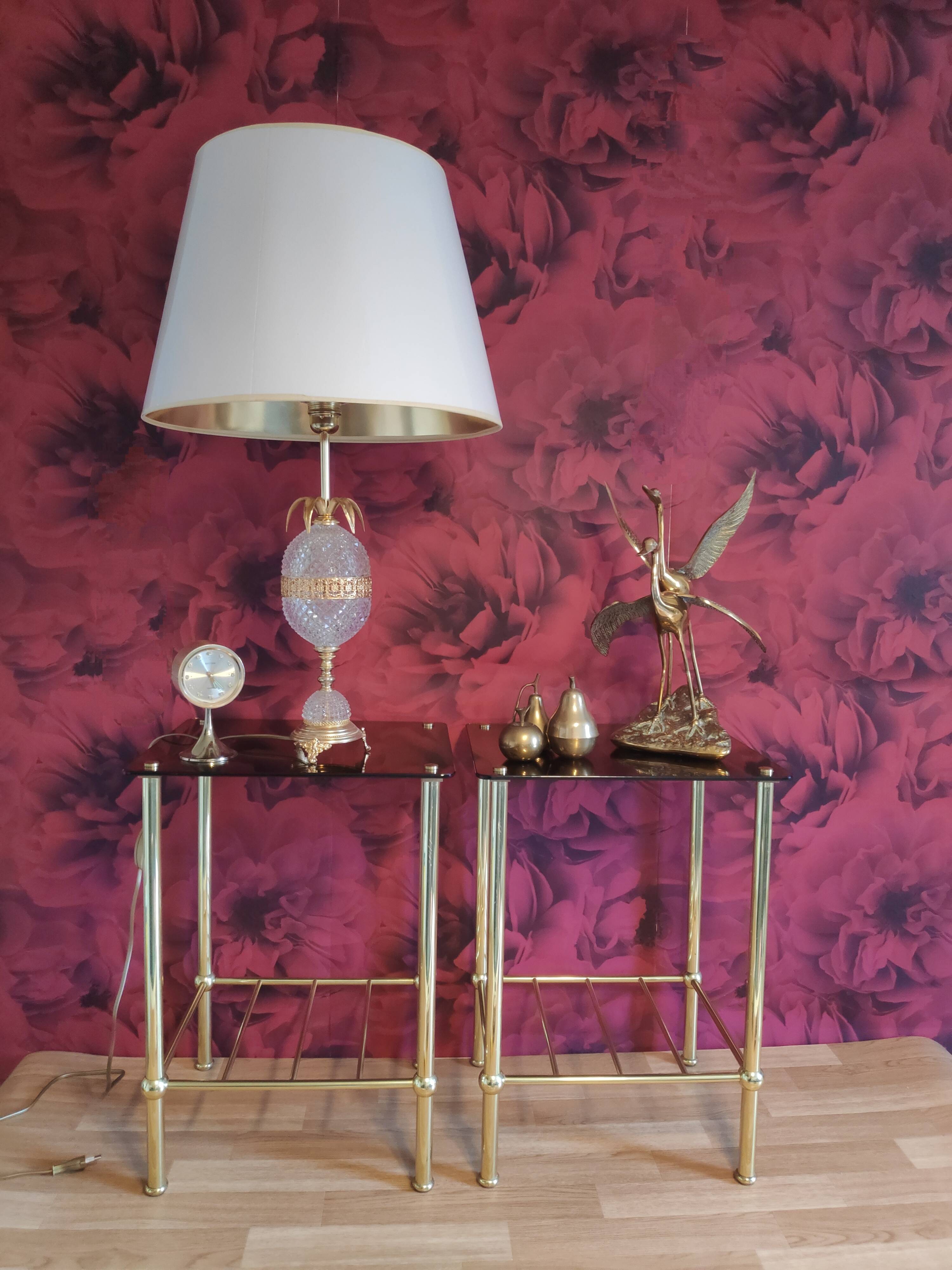 Dark wooden bedsides of the 1950s