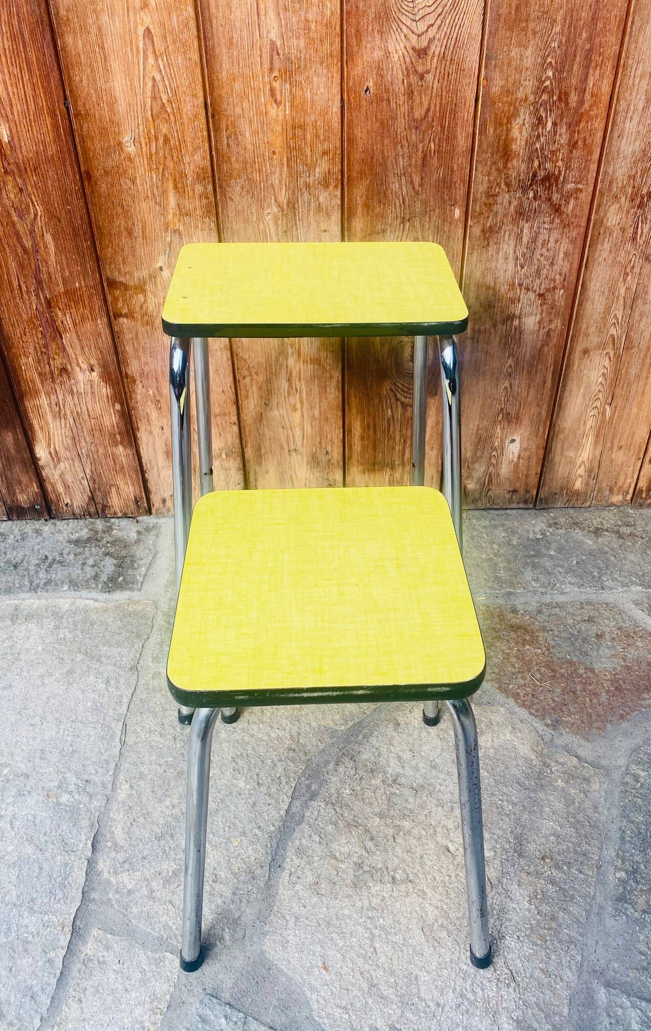 Set of 2 yellow Formica stools