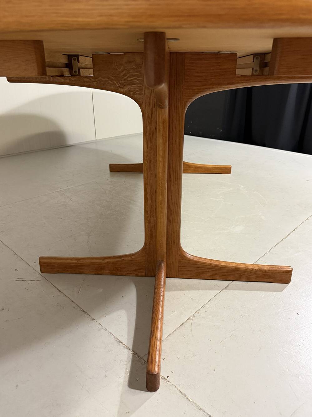 Karl Erik Ekselius extendable oak dining table J.O. Carlsson Sweden